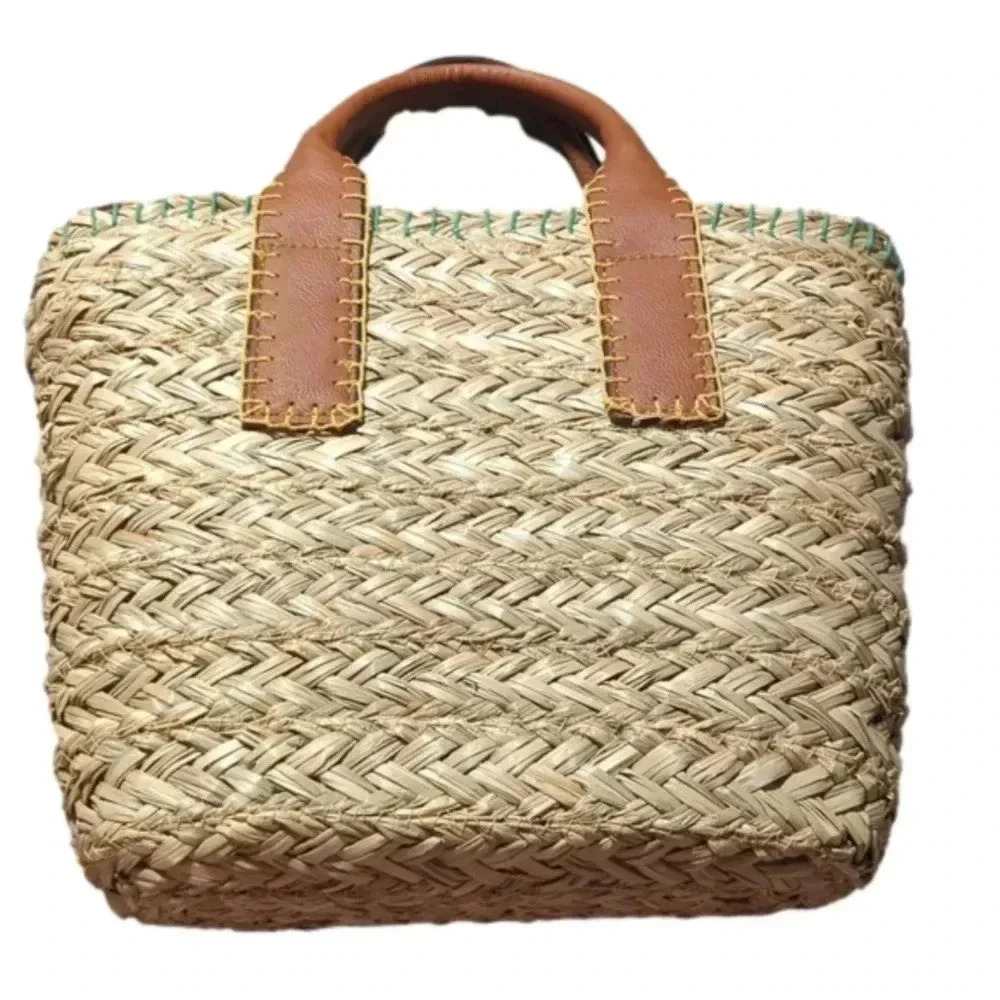 Universal Thread Straw Mini Tote Handbag in Natural Color